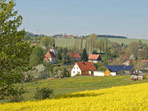 Blick auf Klingenberg, im Hintergrund Neuklingenberg